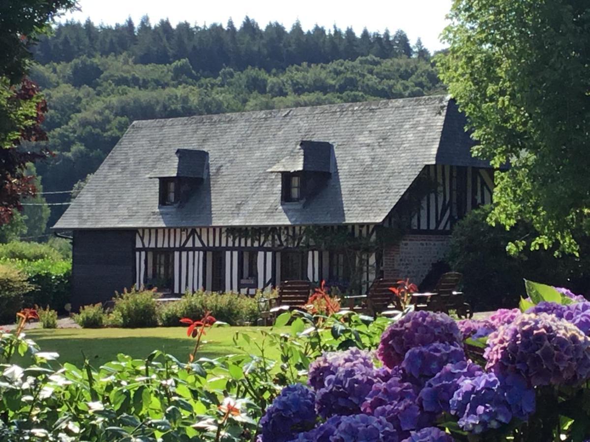 Le Grand Clos De Saint Martin Hotel Genneville Exterior foto